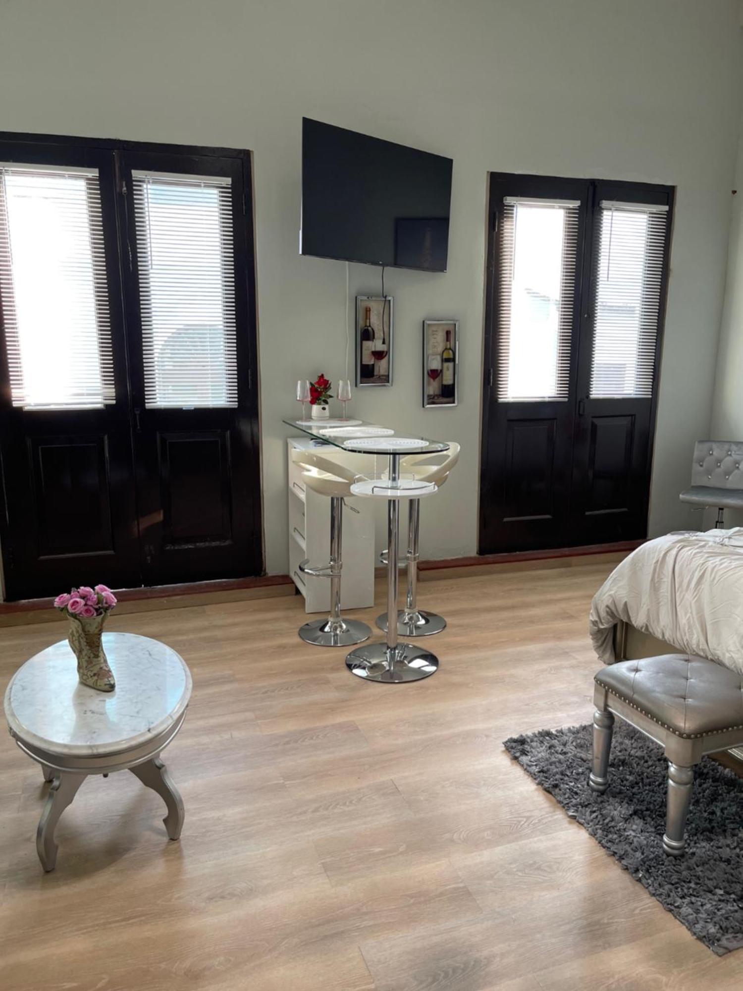 The Balconies Studio, The Marilyn Suite & The Crystal Apartment At Casa Of Essence In Old Сан Хуан Екстериор снимка