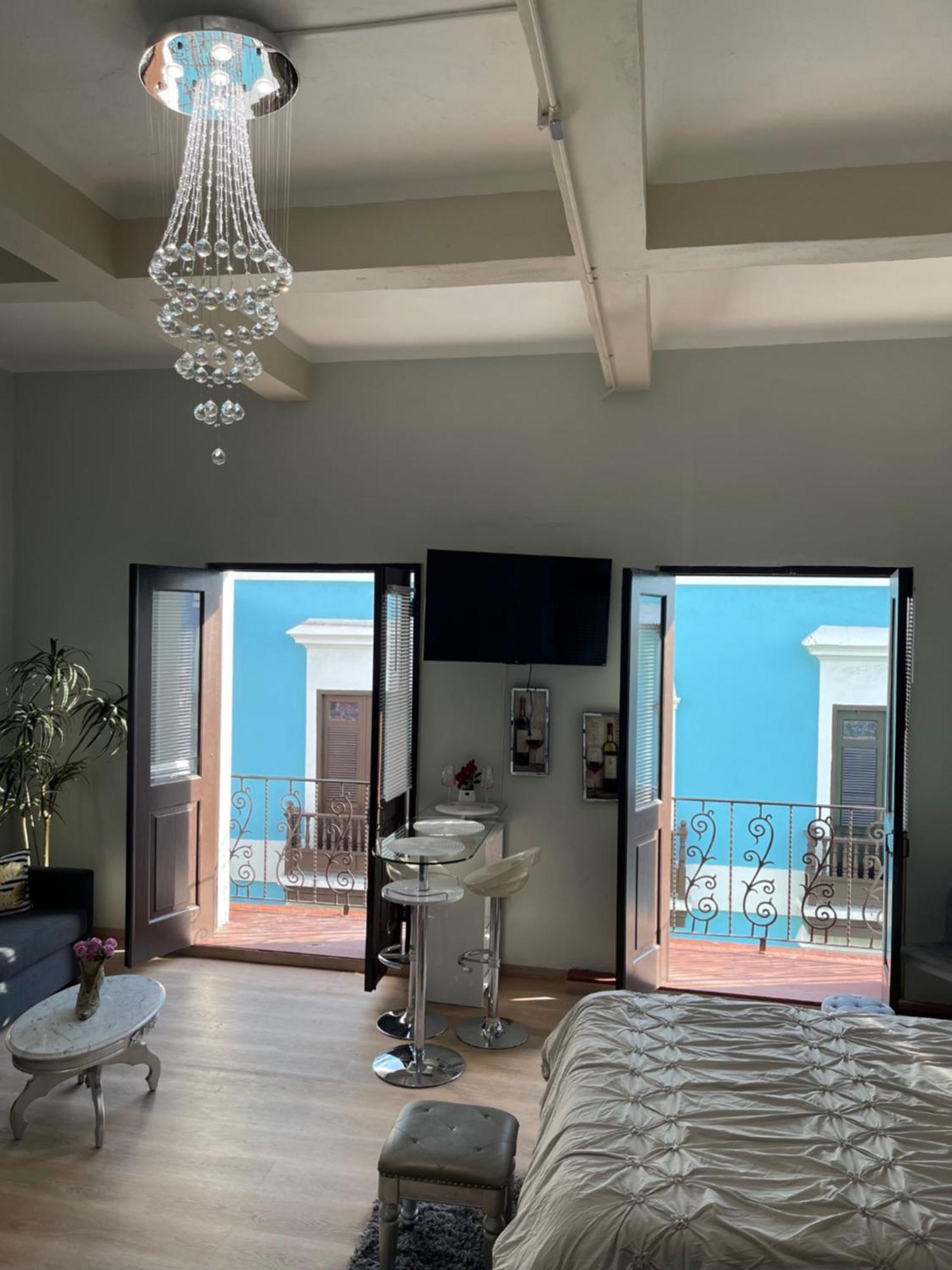 The Balconies Studio, The Marilyn Suite & The Crystal Apartment At Casa Of Essence In Old Сан Хуан Екстериор снимка