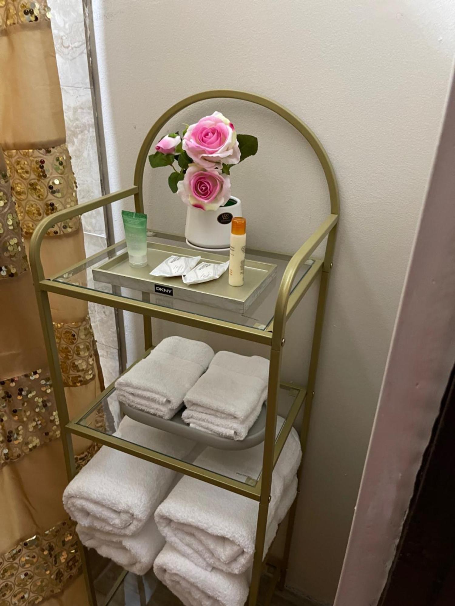The Balconies Studio, The Marilyn Suite & The Crystal Apartment At Casa Of Essence In Old Сан Хуан Екстериор снимка